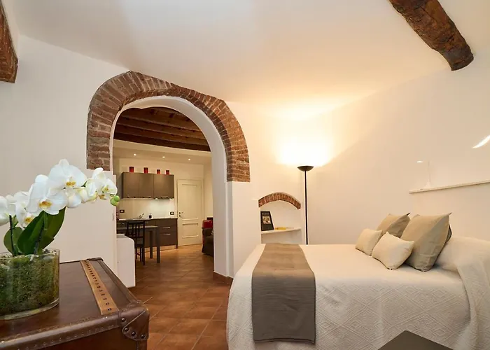 Brera-duomo Luxury Design Apartment Milan