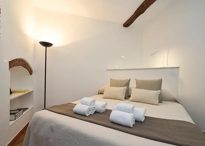 Brera-duomo Luxury Design Apartment Milan